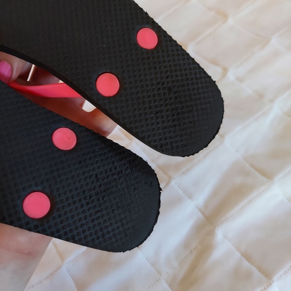 Free With Bundle- Old Navy Flip Flops - Picture 3 of 5